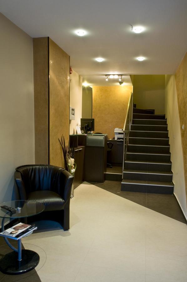 Hotel 4 Zona Sofia Bagian luar foto